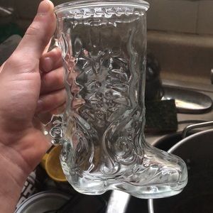 Meet your Posher, Charles